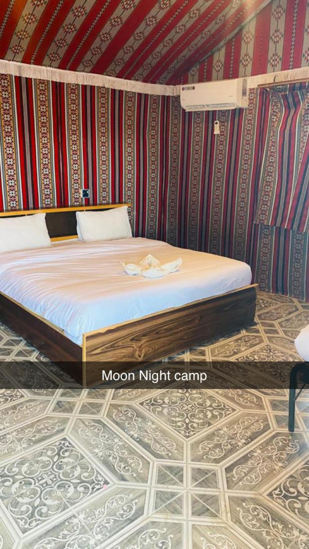 Moon Night Camp Hotel Wadi Rum Bagian luar foto