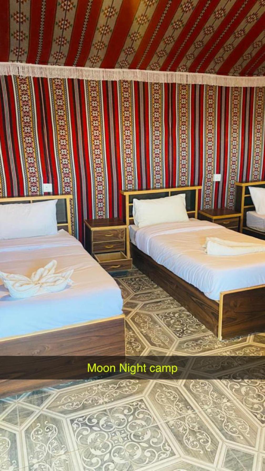 Moon Night Camp Hotel Wadi Rum Bagian luar foto