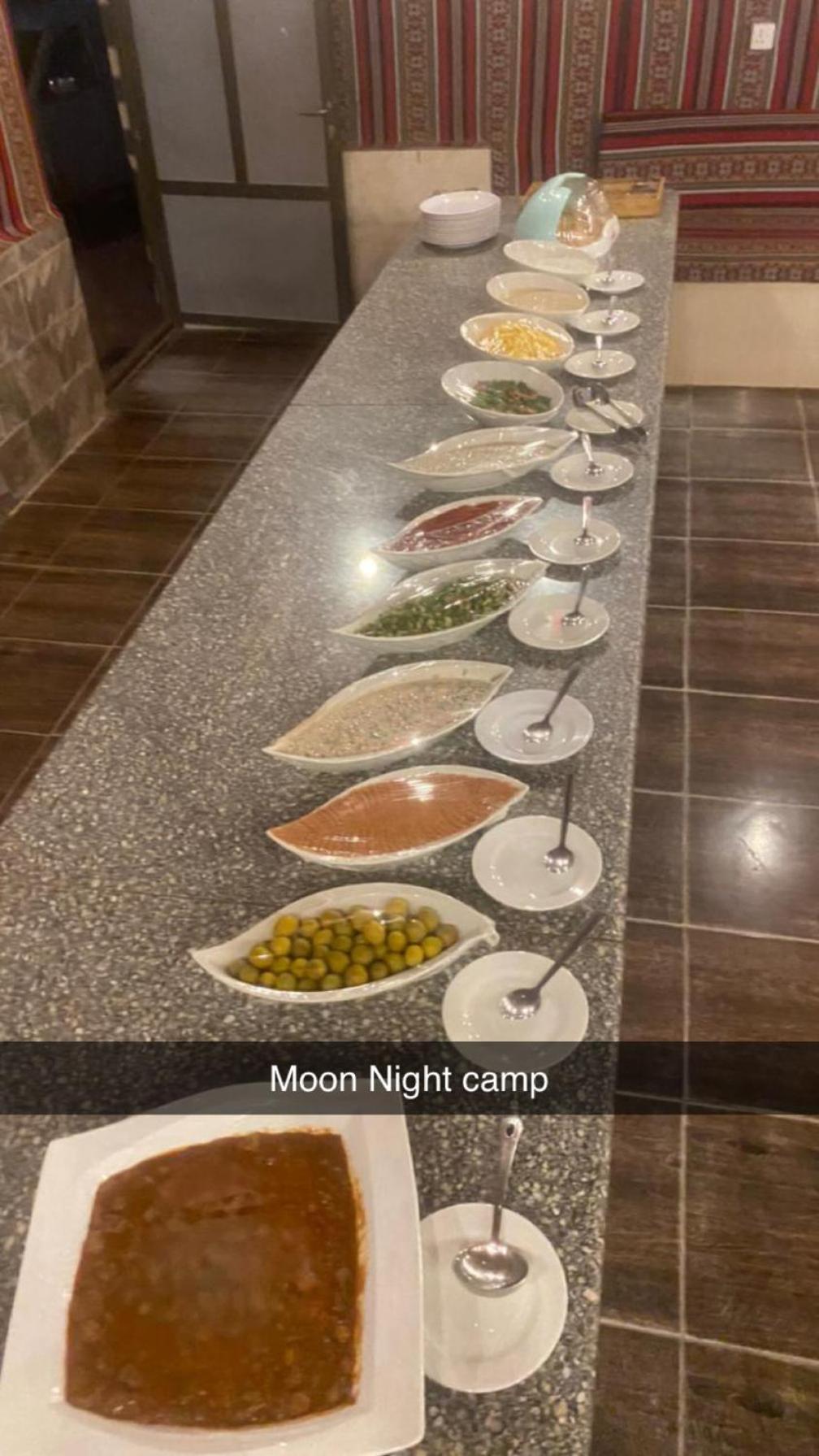 Moon Night Camp Hotel Wadi Rum Bagian luar foto